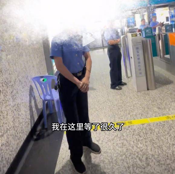 身份被扒有车有房当老板真实目的疑曝光ag九游会登录四娃妈投诉补票后续：(图20)